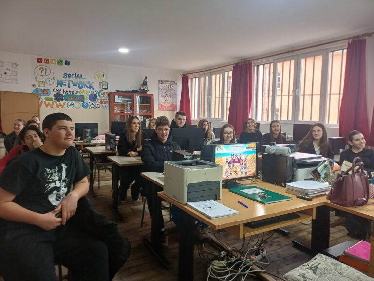 U Gimnaziji „Tanasije Pejatović“ obilježen Dan sigurnog interneta