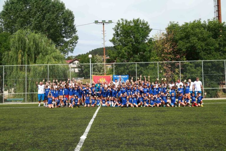 FK Breznica kroz projekat „Karijera posle karijere“ okuplja više od 100 djece na fudbalskoj stanici za mlade