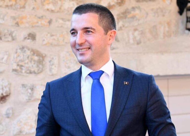 BEČIĆ: SVIM GRAĐANIMA CRNE GORE ČESTITAM SPORAZUM! DA NISMO SRUŠILI VLADU, OVOG SPORAZUMA NE BI NI BILO