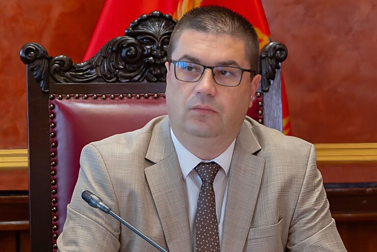Ровчанин: Ускоро се стичу услови да Општина Пљевља оснује „Слободну зону“ и подстакне привредну експанзију