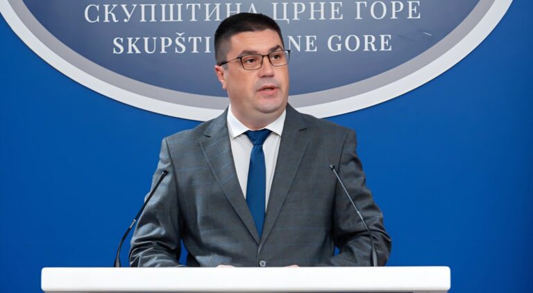 Ровчанин четитао Божић: Богатство је оно што носимо у срцима