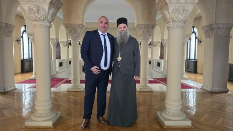 Vraneš u posjeti patrijarhu Porfiriju: Razgovor o važnim pitanjima za Pljevlja i završetku Trga patrijarha Varnave