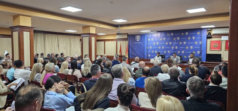 Бајрамска честитка ОО Демократа Пљевља