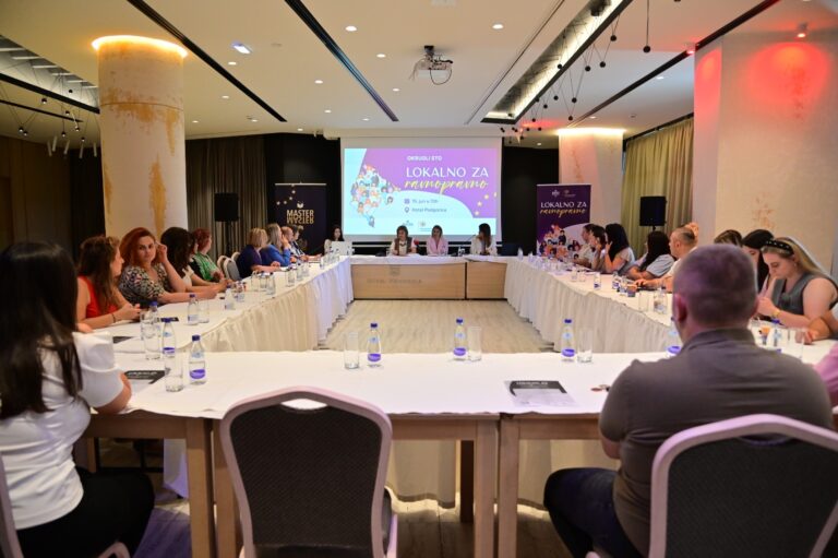 Porazni podaci iz crnogorskih opština: Nijedna žena nije na čelu lokalne samouprave