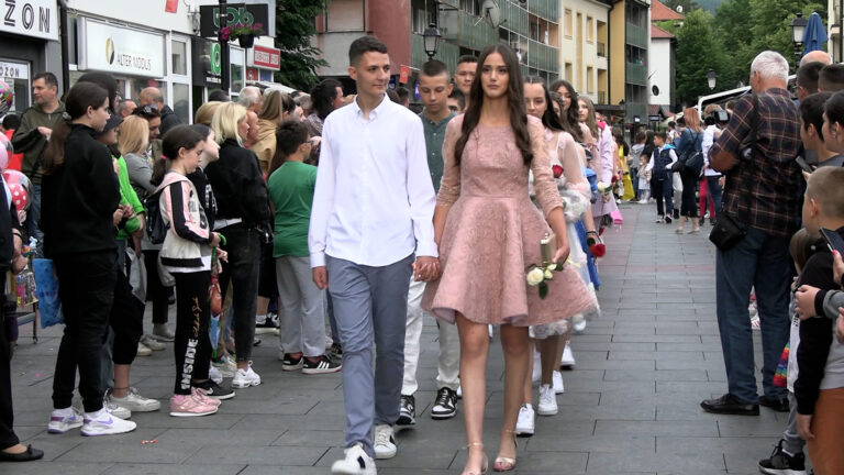 Veče za pamćenje polumaturanata OŠ „Ristan Pavlović“