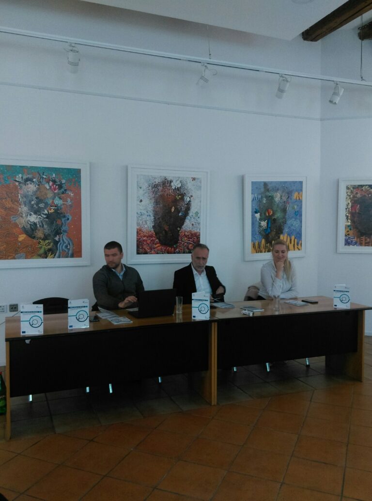 U sali bjelopoljskog Centra za kulturu predstavljena je publikacija “ Merit sistem na čekanju “ autora Dražena Petrića
