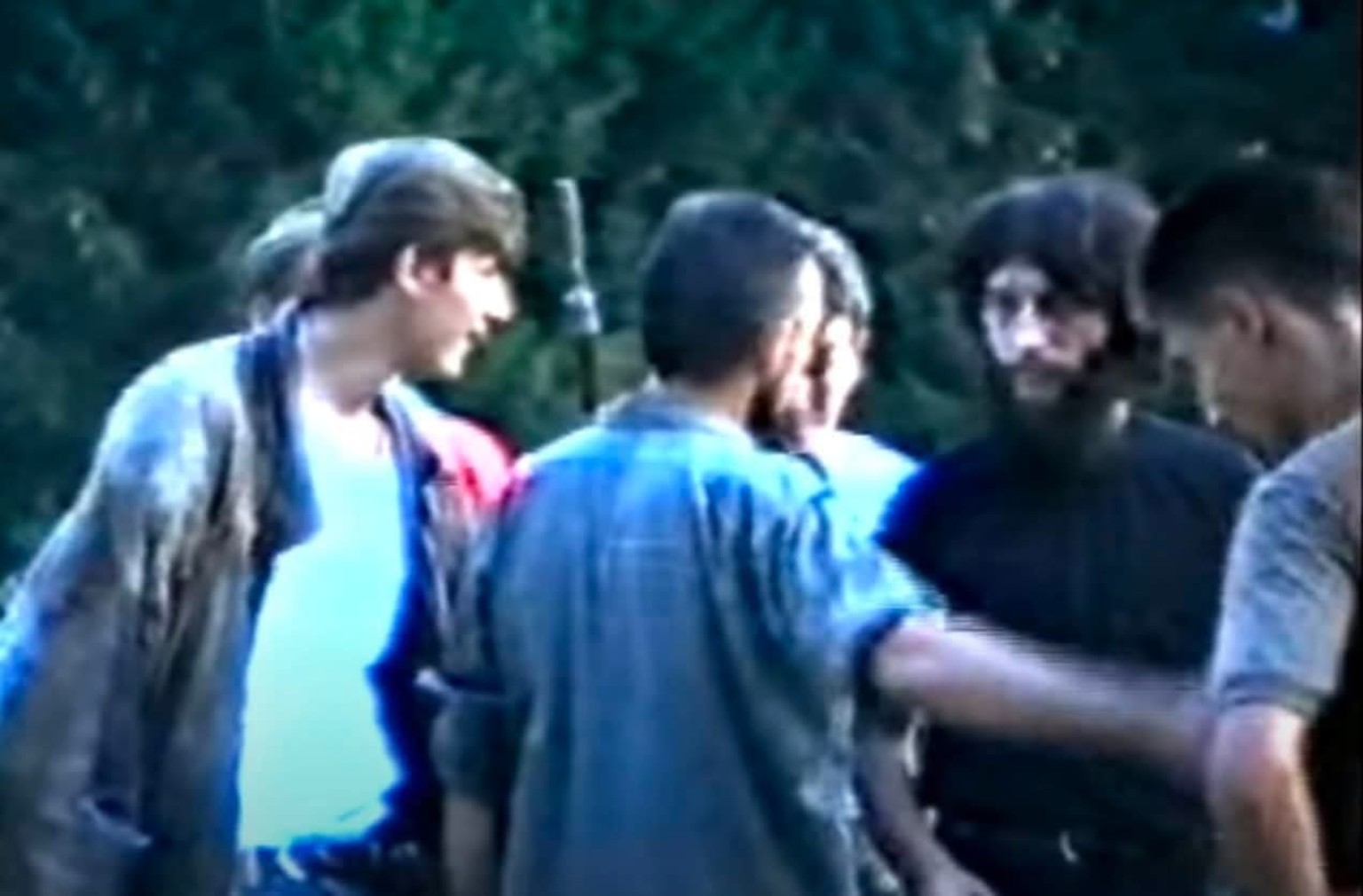 Naoružani ljudi tokom bezbjednosne krize u Pljevljima u avgustu 1992. godine
