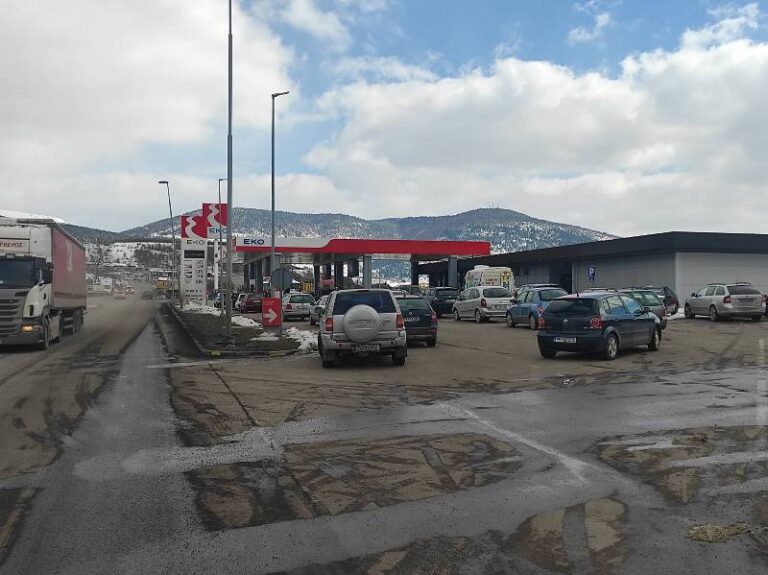 Dizel skuplji za 29, a benzin za 16 centi?